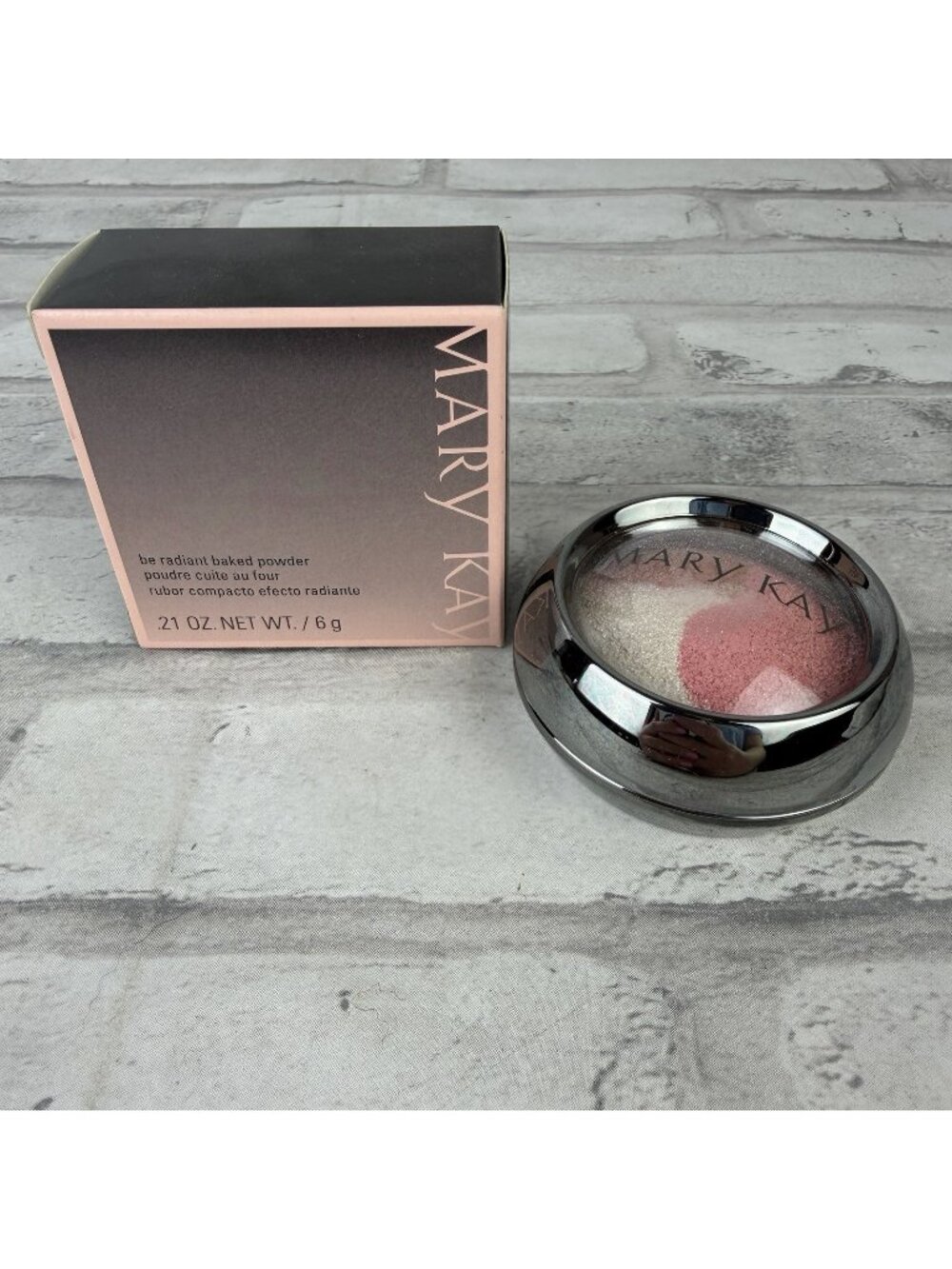 Mary Kay Be Radiant Baked Powder In Shade DAWN Aurora .21 OZ 037394 Highlighter